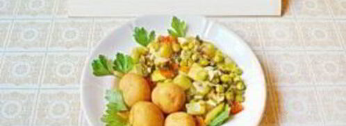 рагу из молодых летних овощей с картофелем отварным. Шаг 5