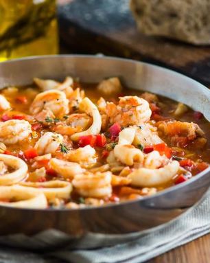 Рагу из трески и морепродуктов