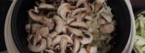 рагу с грибами в мультиварке. Шаг 4