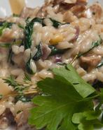 Грибное ризотто со шпинатом