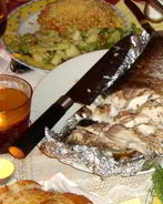 Белый амур на гриле со сладким соусом