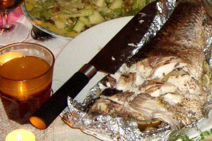 Рецепт белого амура на гриле со сладким соусом