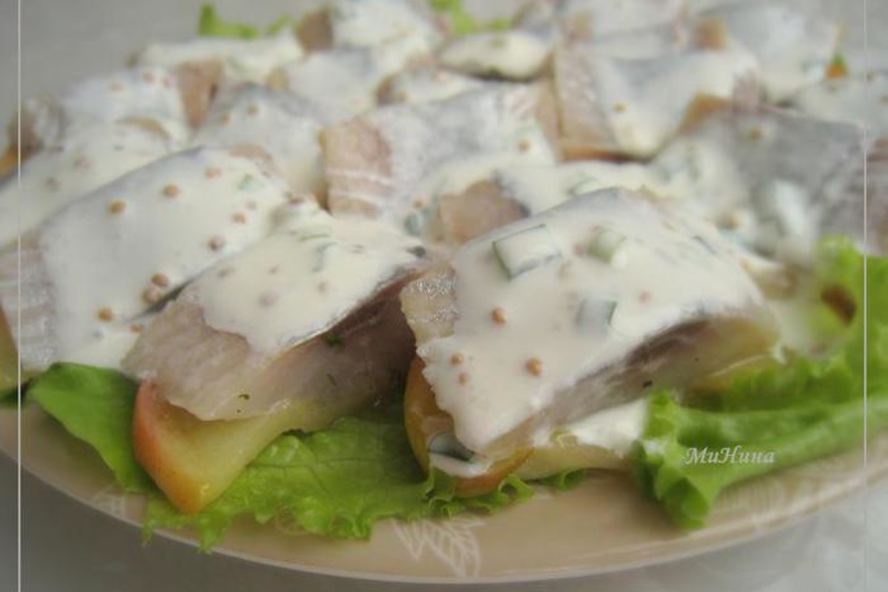 Рецепт селедки на яблоках межсезонная