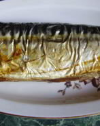 Скумбрия, запеченная в пакете