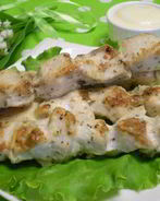 Куриные шашлычки на шпажках в духовке для детей