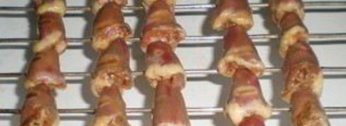 шашлычки из куриных сердечек на шпажках в духовке. Шаг 3