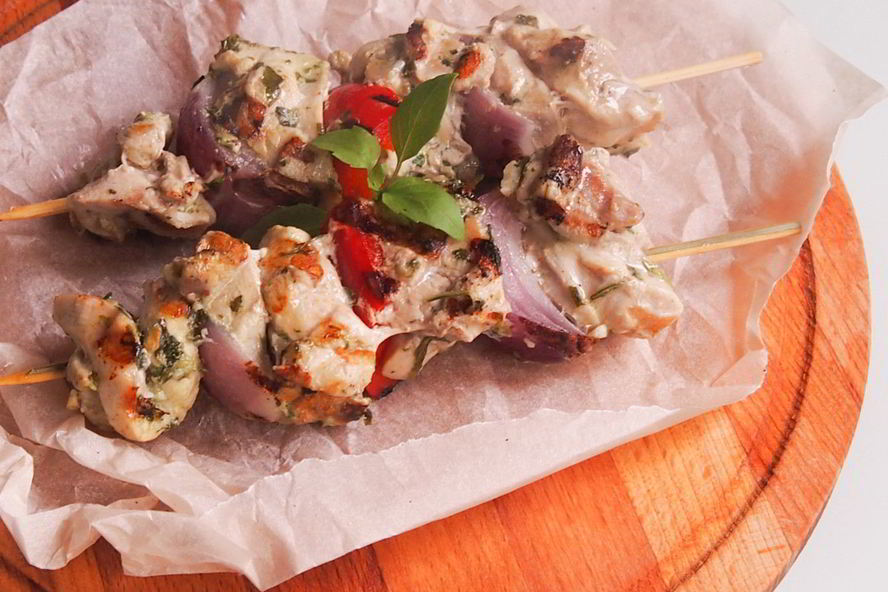 Рецепт шашлычков иза куриц в прянома маринаде