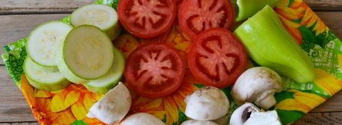 шашлык ассорти из свинины, курицы и овощей. Шаг 11