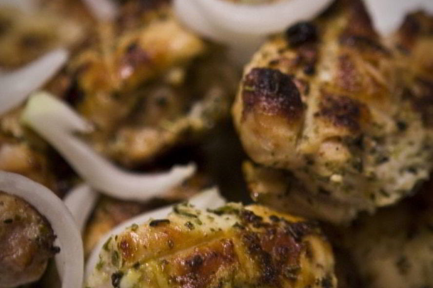 Рецепт шашлыка из куриных рулетиков