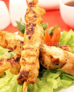 Шашлык из курицы на сковороде гриль