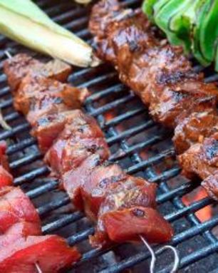 Шашлыки из баранины в апельсиновом маринаде