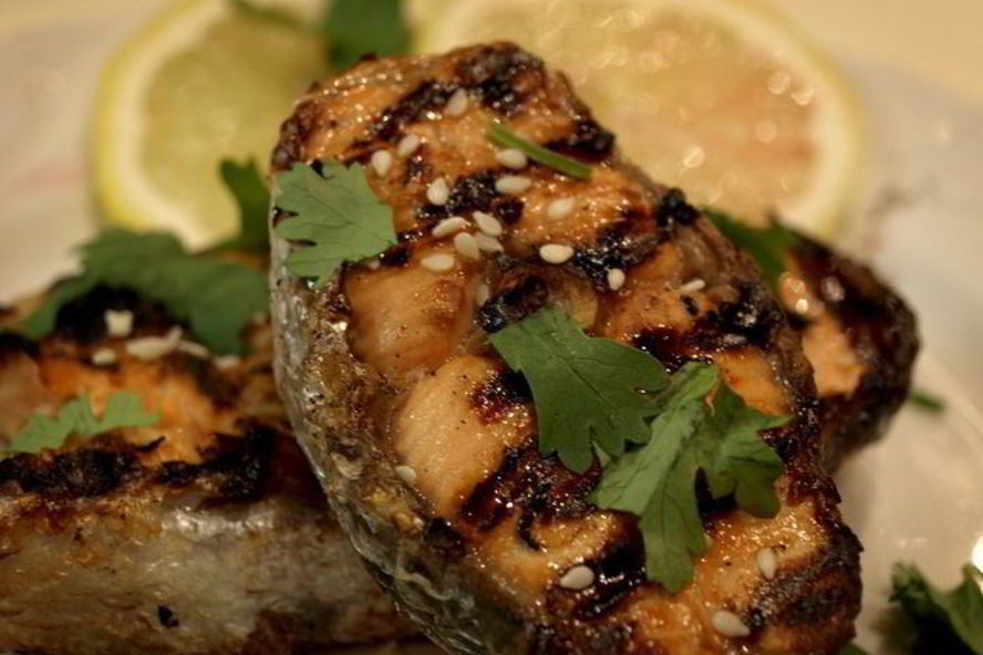 Рецепт непростых стейков иза лососи