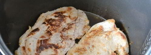 стейк из свинины в мультиварке. Шаг 8