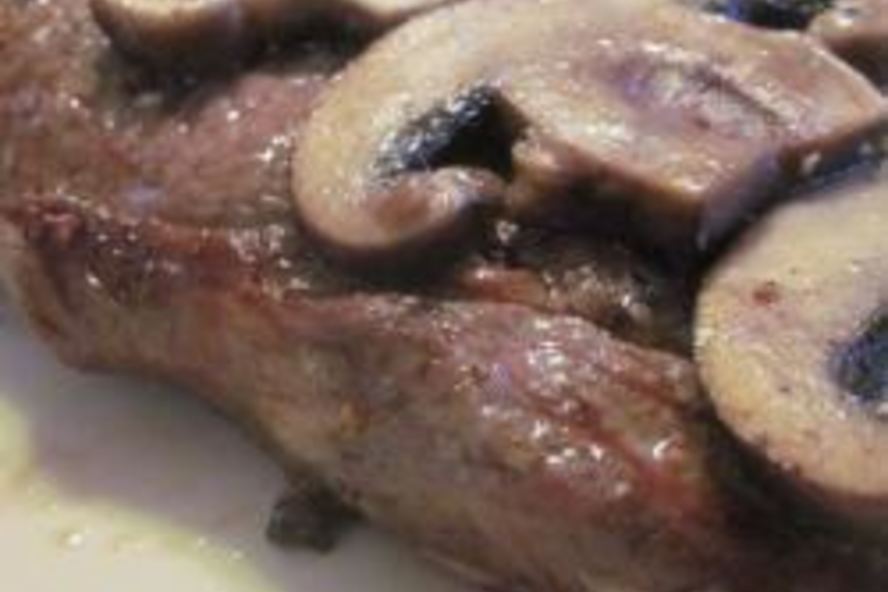 Рецепт стейка с грибами