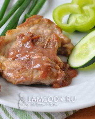 Стейк с соусом из красного вина