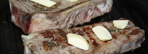 стейки из говядины на косточке со сливочным маслом. Шаг 4