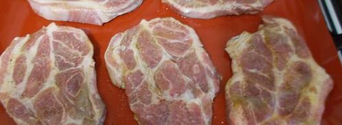 стейки из свиной шеи по-французски. Шаг 2