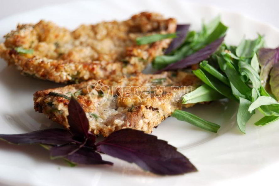 Рецепт стейков в кунжуте и розмарине