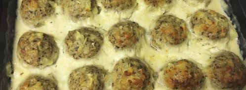 куриные тефтели с сюрпризом в сливочном соусе. Шаг 11