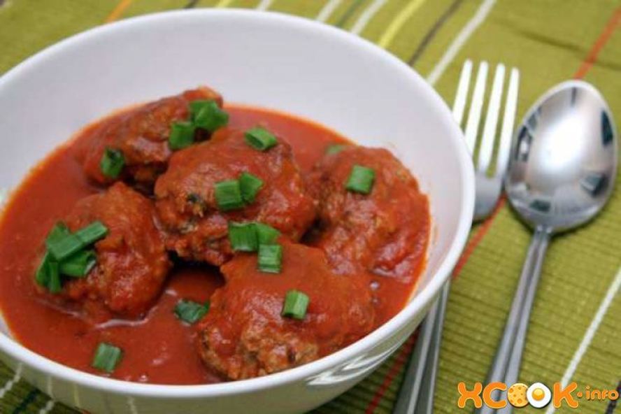 Рецепт мясных тефтелей в томатном соусе
