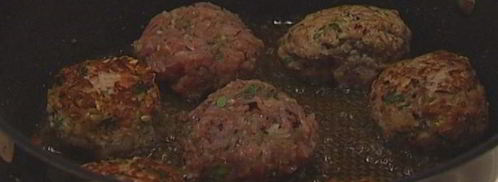 мясные тефтельки с рисом и зеленью. Шаг 7