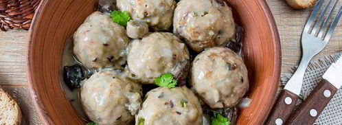 нежные тефтели в грибном соусе. Шаг 14