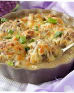 Тефтели в грибном соусе под сыром