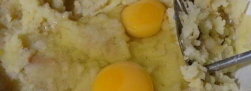 ленивые вареники из картошки со шкварками. Шаг 10