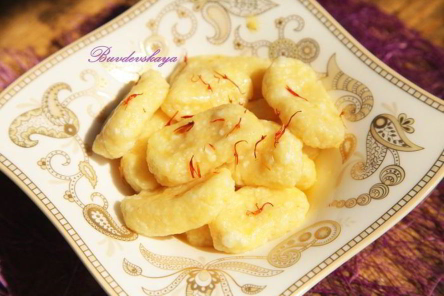 Рецепт ленивых вареников с шафраном и лимонной цедрой
