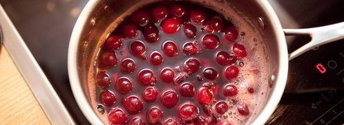 постные вареники с вишней, шоколадом и вишневым соусом. Шаг 7