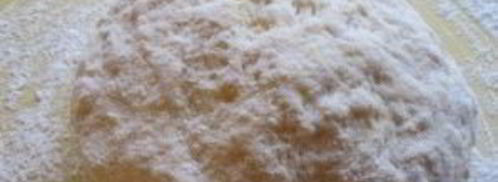 тесто для вареников на пару на кефире. Шаг 3