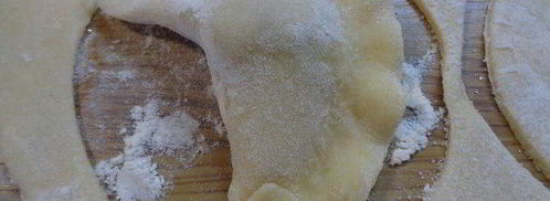 вареники из заварного теста с вишней. Шаг 8