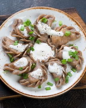 Вареники изумрудный гребень с квашеной капустой