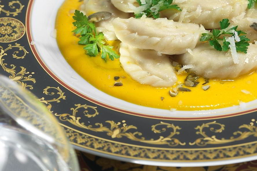 Рецепт вареников с тыквой и рикоттой