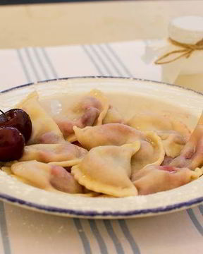 Вареники с вишней по-одесски