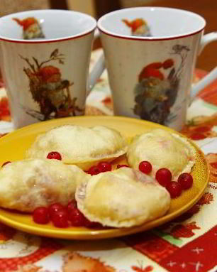 Вареники с ягодами на кефире