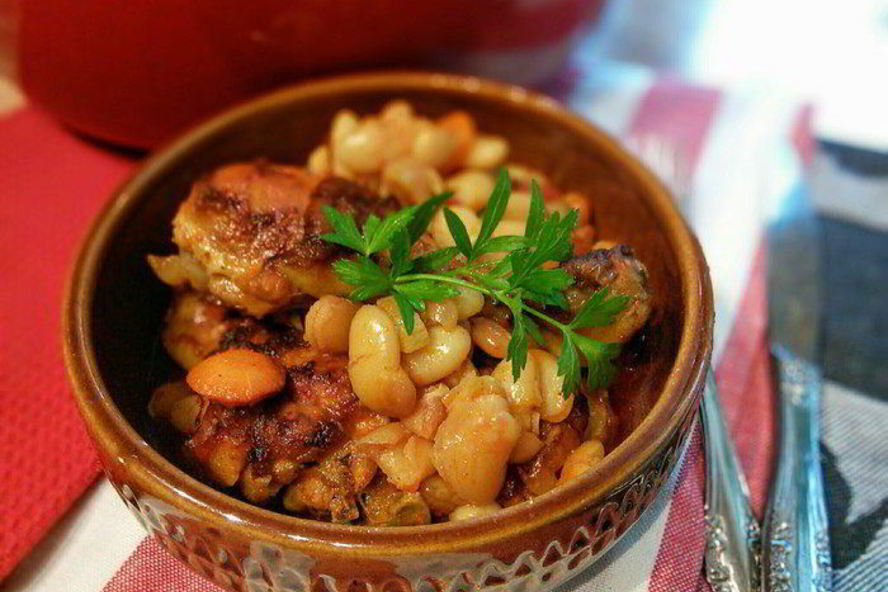 Рецепт жаркого из курицы с фасолью
