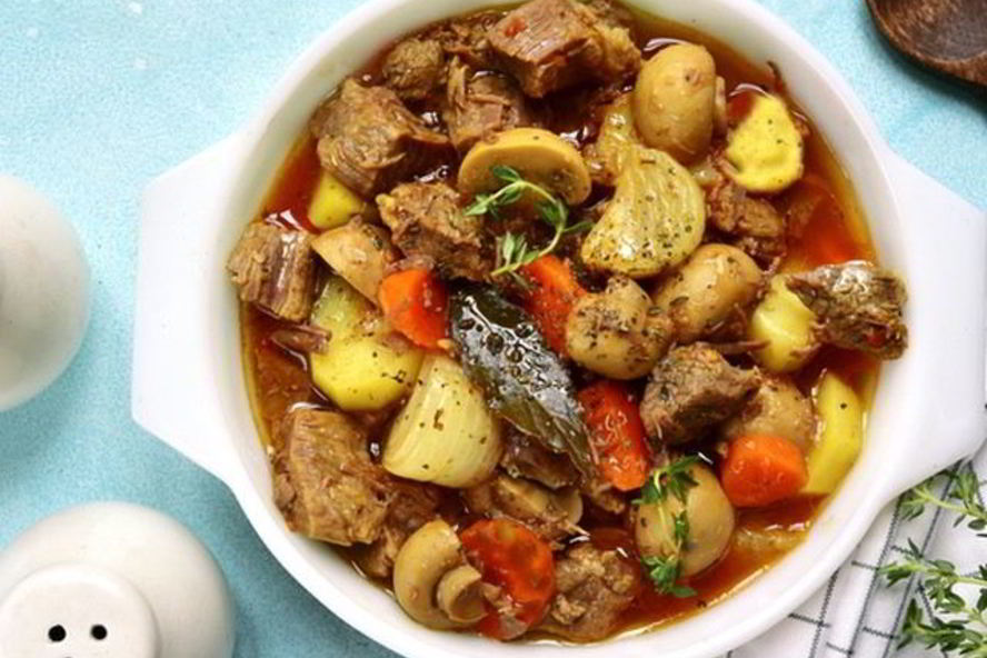 Рецепт жаркого из свинины и картофеля