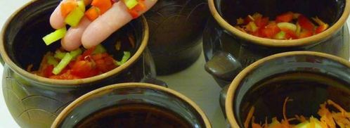 жаркое из свинины с картошкой в горшочках. Шаг 5