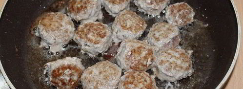 жаркое с фрикадельками и макаронами. Шаг 2