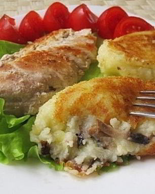 Картофельные зразы с шампиньонами и луком