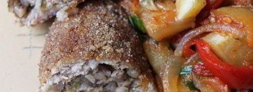 куриные зразы с грибами и гречкой и овощное соте на гарнир. Шаг 11