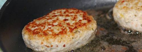 куриные зразы с морковью и луком. Шаг 13