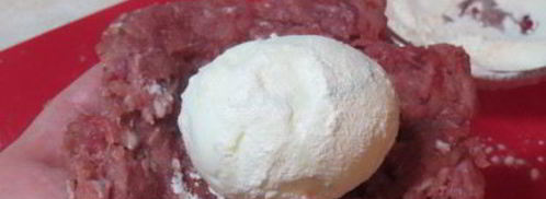 куриные зразы с яйцом и луком и шотландское яйцо. Шаг 10