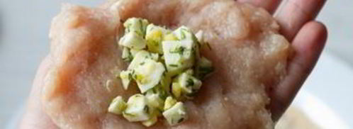 куриные зразы с яйцом. Шаг 4