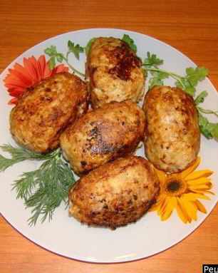 Мясные зразы с яйцом