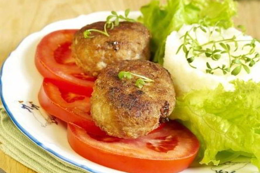 Рецепт сочных зраз с брынзоя