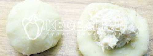 зразы картофельные с сыром. Шаг 3