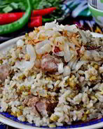 Ароматная каша с машем, рисом и мясом