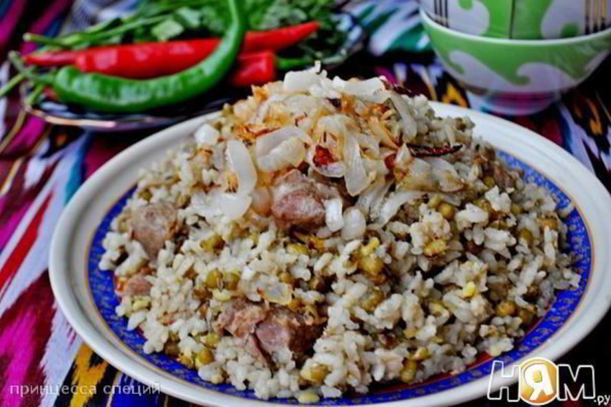 Рецепт ароматной каши с машем, рисом и мясом